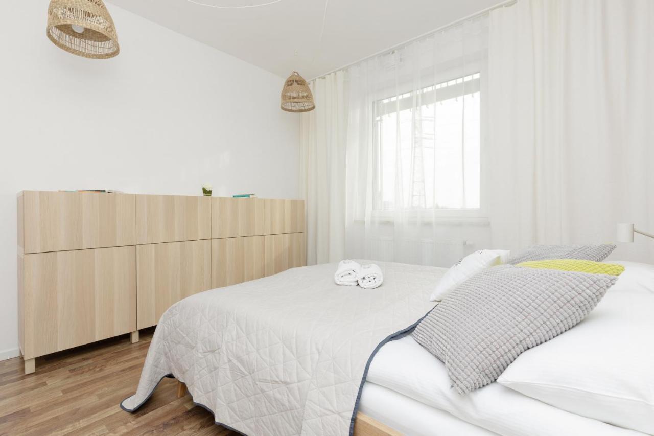 Stacja Wola Apartments With Parking By Noclegi Renters Warsaw Ngoại thất bức ảnh